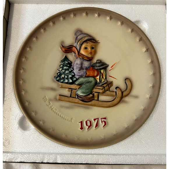 Vintage 1975 M.J. Hummel Plate 5th Anniversary Plate Collectible Original Box - Picture 1 of 11